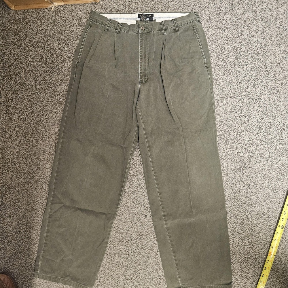 Banana Republic Men's Olive Chino Trousers
